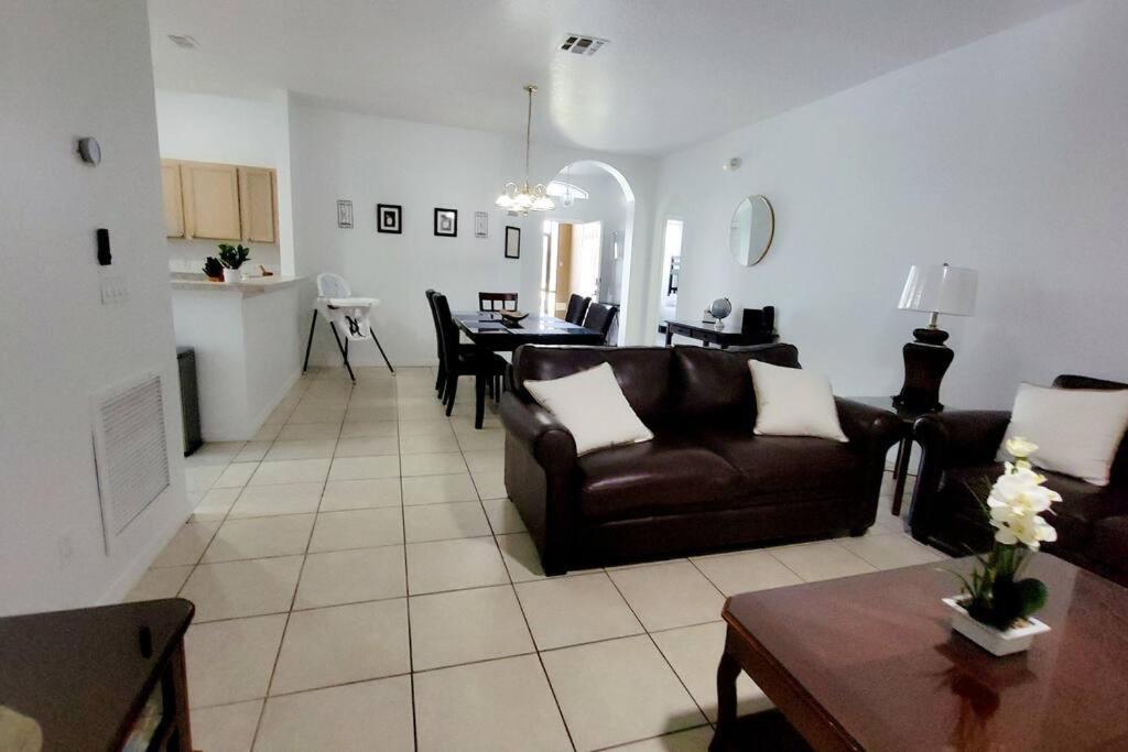 Beautiful, Home In A Gated Community Kissimmee Exteriör bild